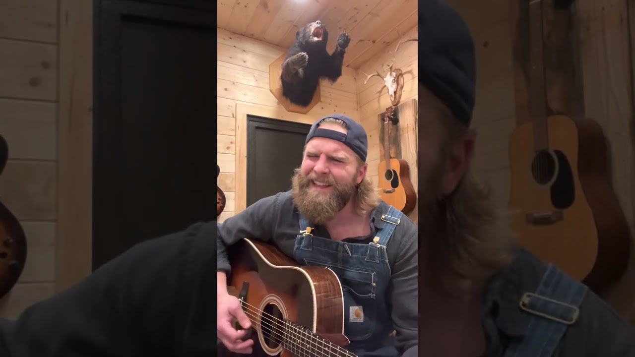Charles Wesley Godwin sings “The Wreck of the Edmund Fitzgerald” by Gordon Lightfoot