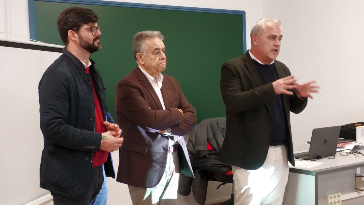 Actualidad - Inauguración primer curso del Centro de Formación Profesional para el Empleo, Doñana