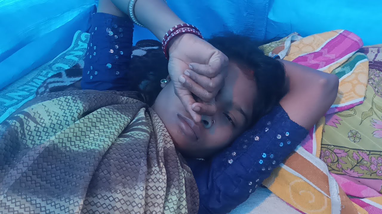 सोय नींद म उठा देव 🤣😁