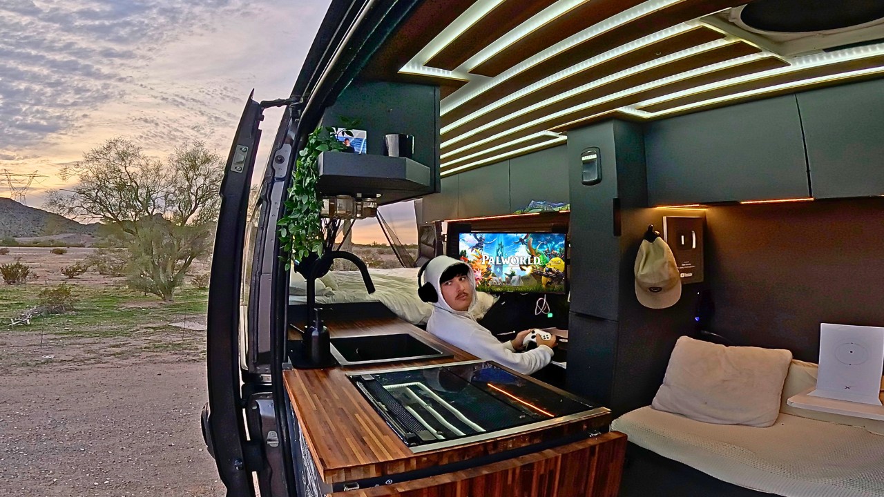 Vanlife & Video Games in the Arizona High Desert