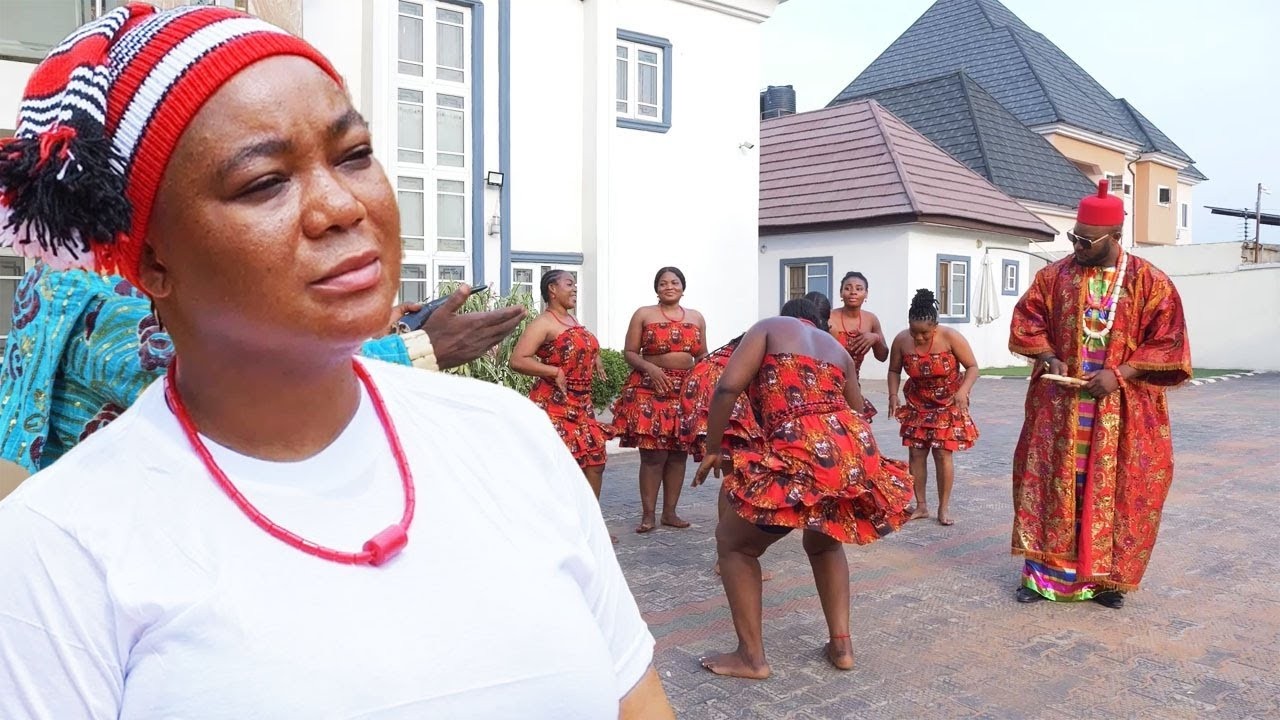 She came to perform for the royal house with her crew at the coronation, but she was chosen instead