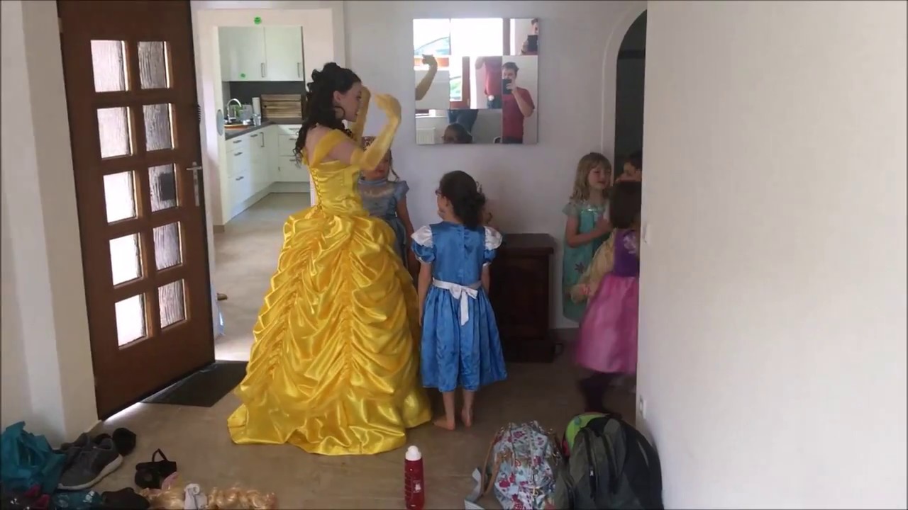 I got invited to be a Princess at a birthday party!!