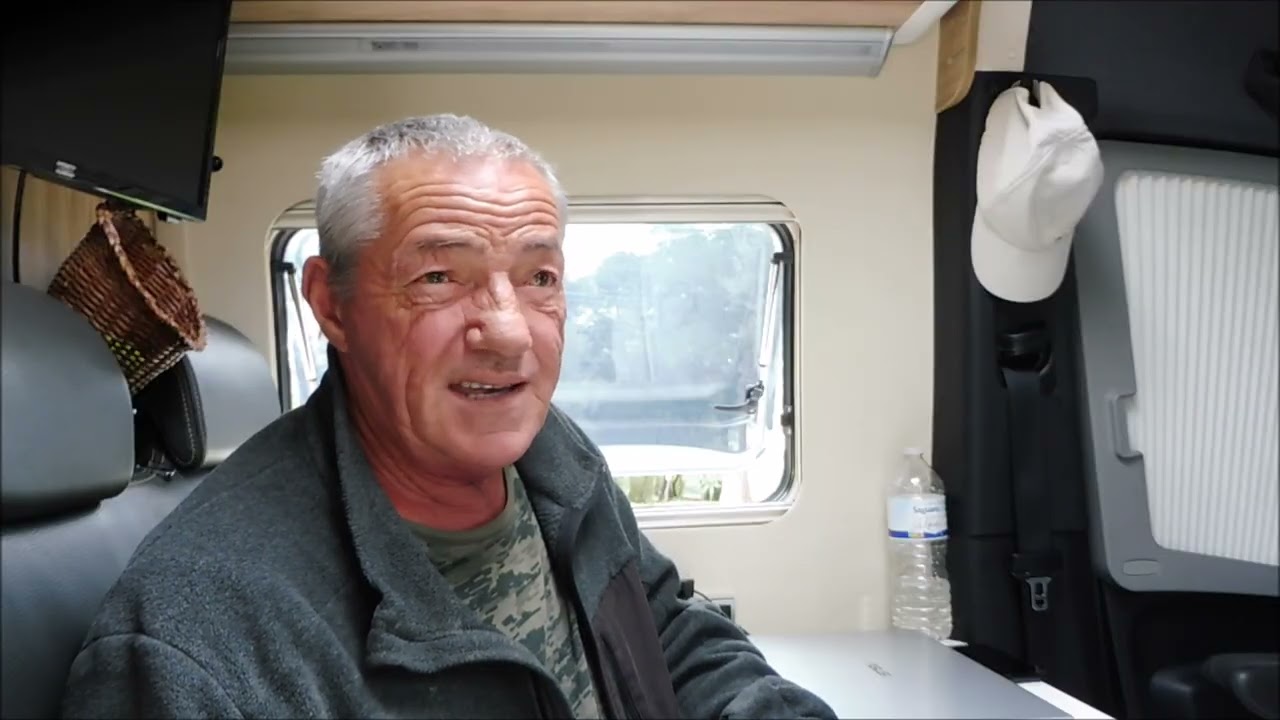 Es Tu Prêt A Arrêter Le Pastis Et Les Cacahuètes Pour Mettre Du Gasoil Dans Ton Camping car