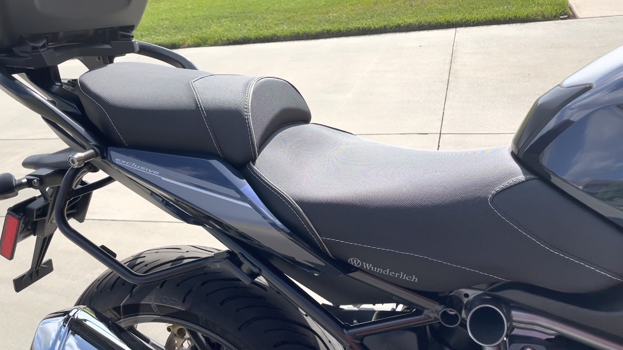R1250RS Wunderlich seat, engine guards, sliders, and lowered footrests.