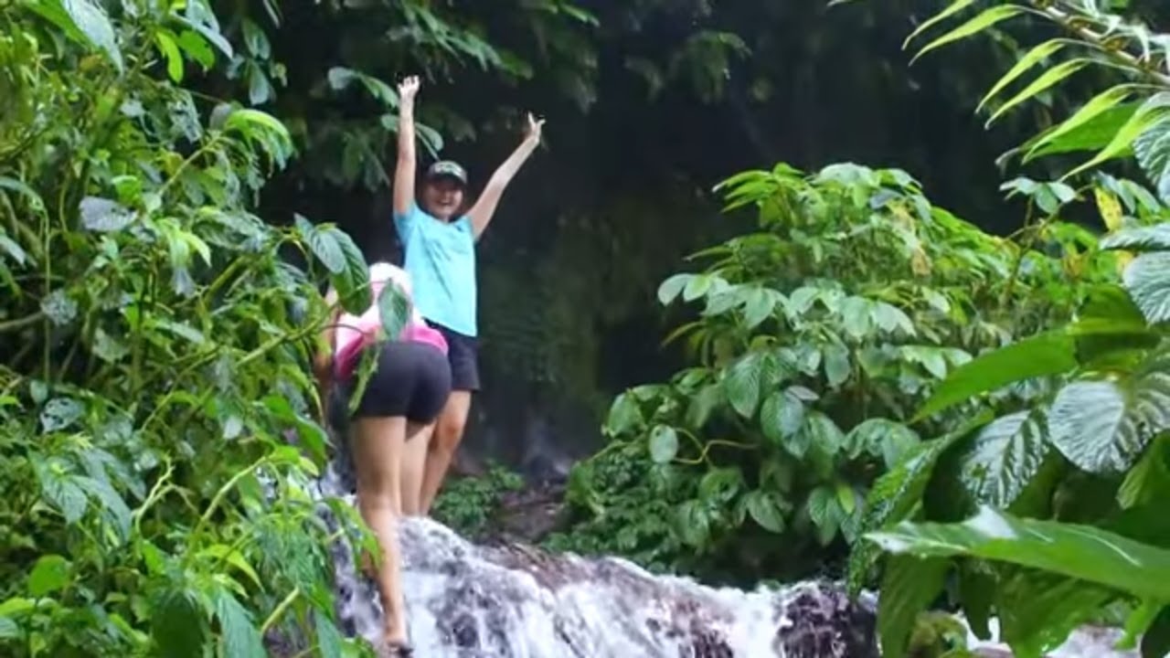 Menyegarkan Diri Di Air Terjun Benang Kelambu | RAGAM INDONESIA (19/07/21)