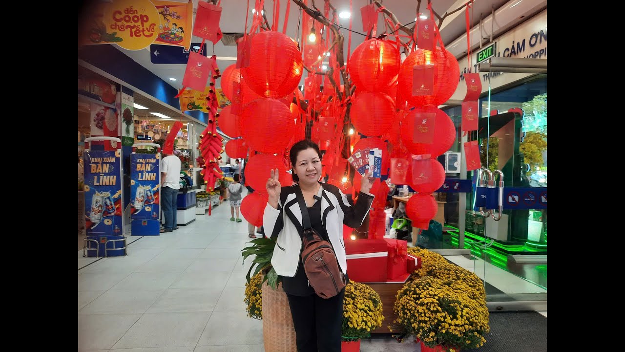 Vlog8# Du Xuân Sắm Đồ Cuối Năm