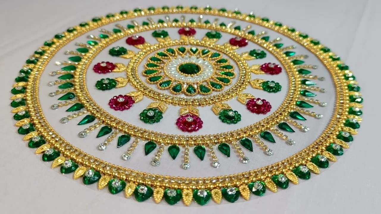 Kundan Rangoli (9 Inch)