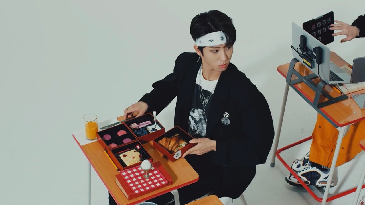 Stray Kids Mixtape : Gone Days MV but it&rsquo;s just when Han gets a solo or focus screen time