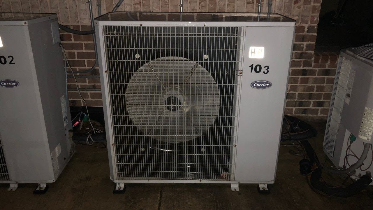 2017 Carrier Performance Series Side Discharge Heat Pump - Full Defrost Cycle & Steam Show
