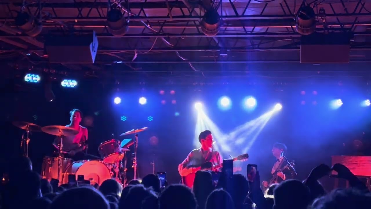 Stephen Sanchez - Hold Her While You Can live 2023