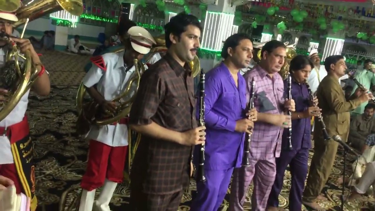 Urs Mubarak 980 - Hazrat Datta Ali Hajveri Sarkar (r.a) - Mehfil e Sama Opening - Hero Band - Lahore