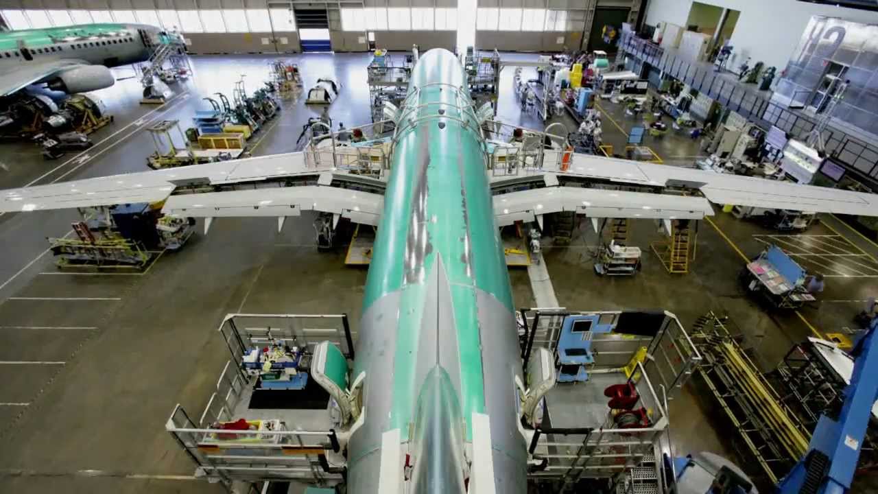 Making of: airberlin´s first Boeing 737-800 in oneworld livery