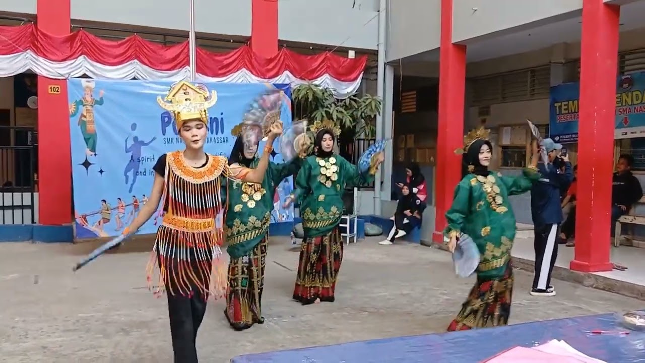 Tari 2 Etnis SMK. NASIONAL MAKASSAR