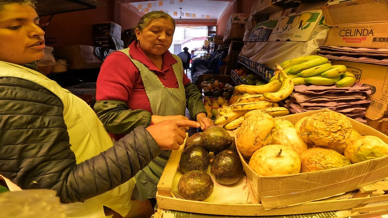 🇧🇴What does a Bolivian street market look like?