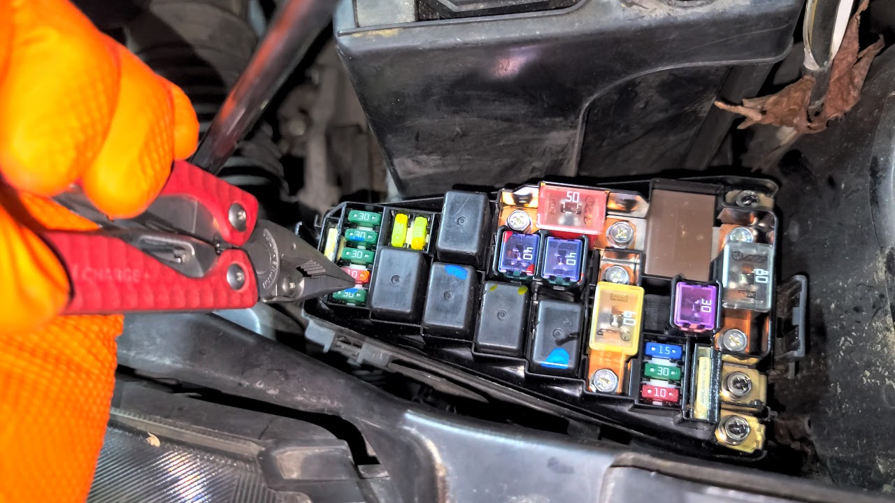 2008 Honda Fit AC Relay & Fuses