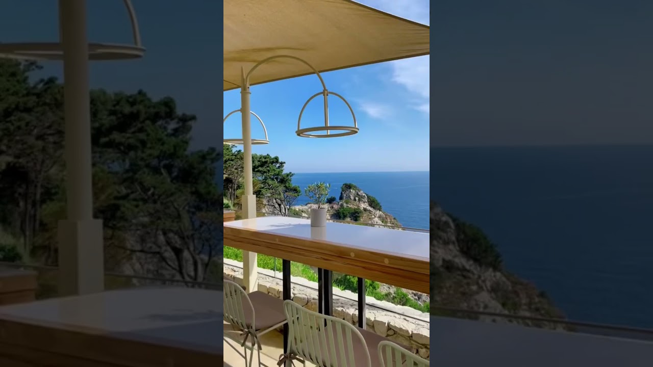 Rooftop restaurant 🧿🫶🏻#greece #travel #travellife #summer #corfu #restaurant #rooftop