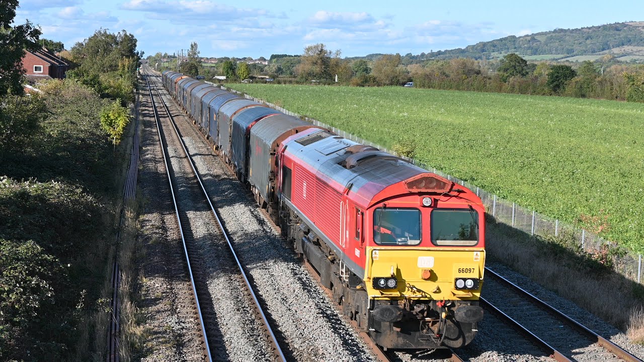 Trains at Ashchurch For Tewkesbury | Live Rail Cam | #trains #railway #live #livetrains #livestream