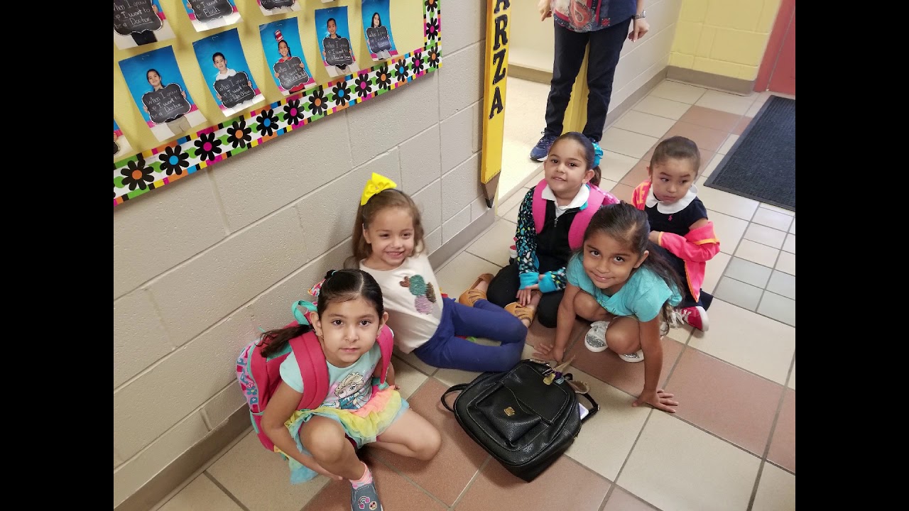 Mrs. Garza Pre-Kinder 2017- 2018 A.M. Class Colonel Santos Benavides