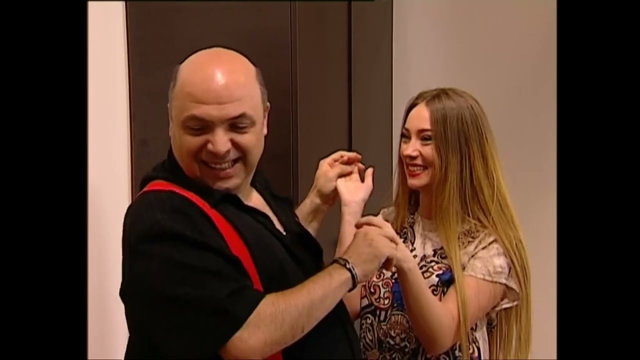 Trăsniții episod 50, sezon 22 FULL HD