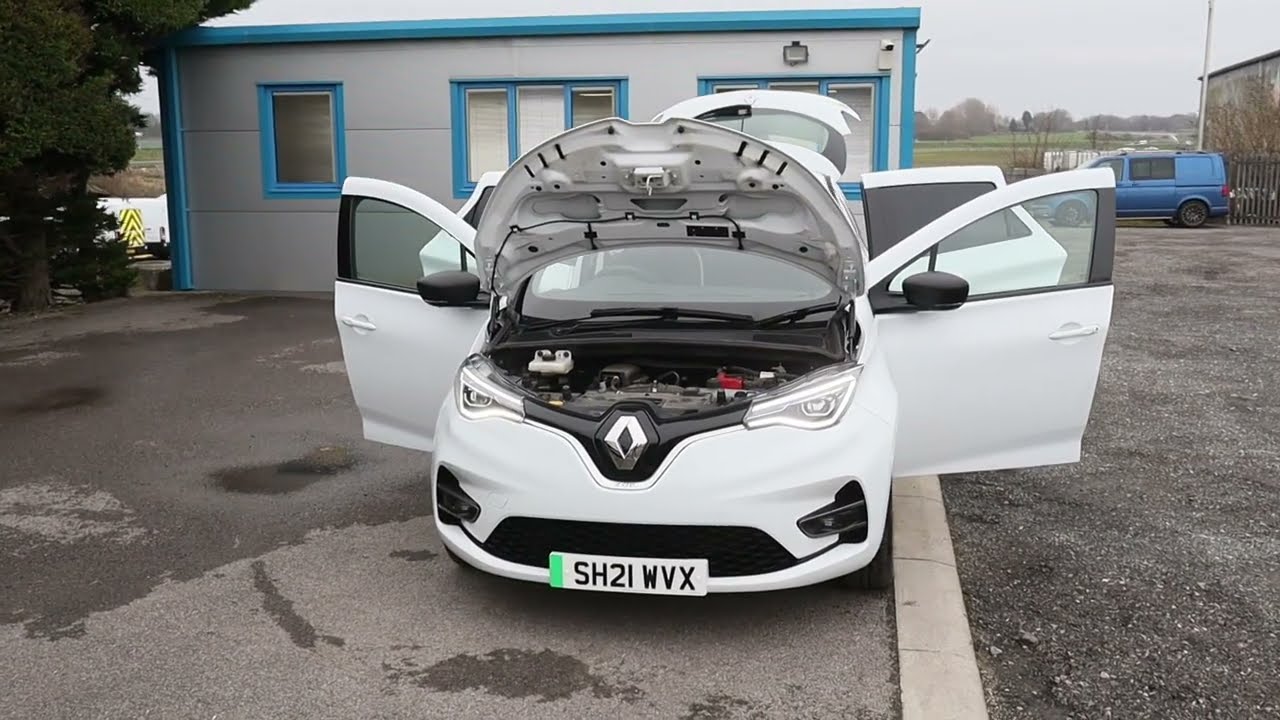 SH21 WVX 2021 (21) Renault Zoe ZE R110 I-Business 52KWH 107BHP Electric Automatic Van