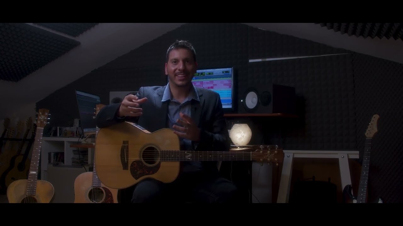 Andrea Valeri - Recording the Acoustic Guitar