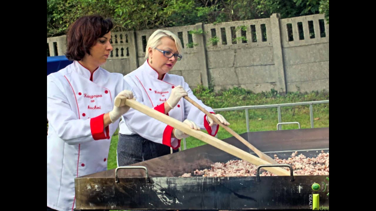 Idealne pokazy kulinarne-GOTOWANIE NA MEGA PATELNI PLENEROWEJ Z MARIĄ OŻGĄ
