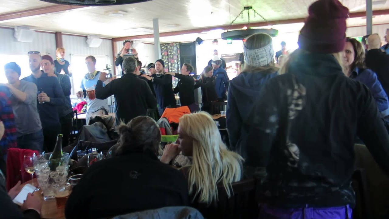Hat Over Hills - Afterski på charlies idrefjäll