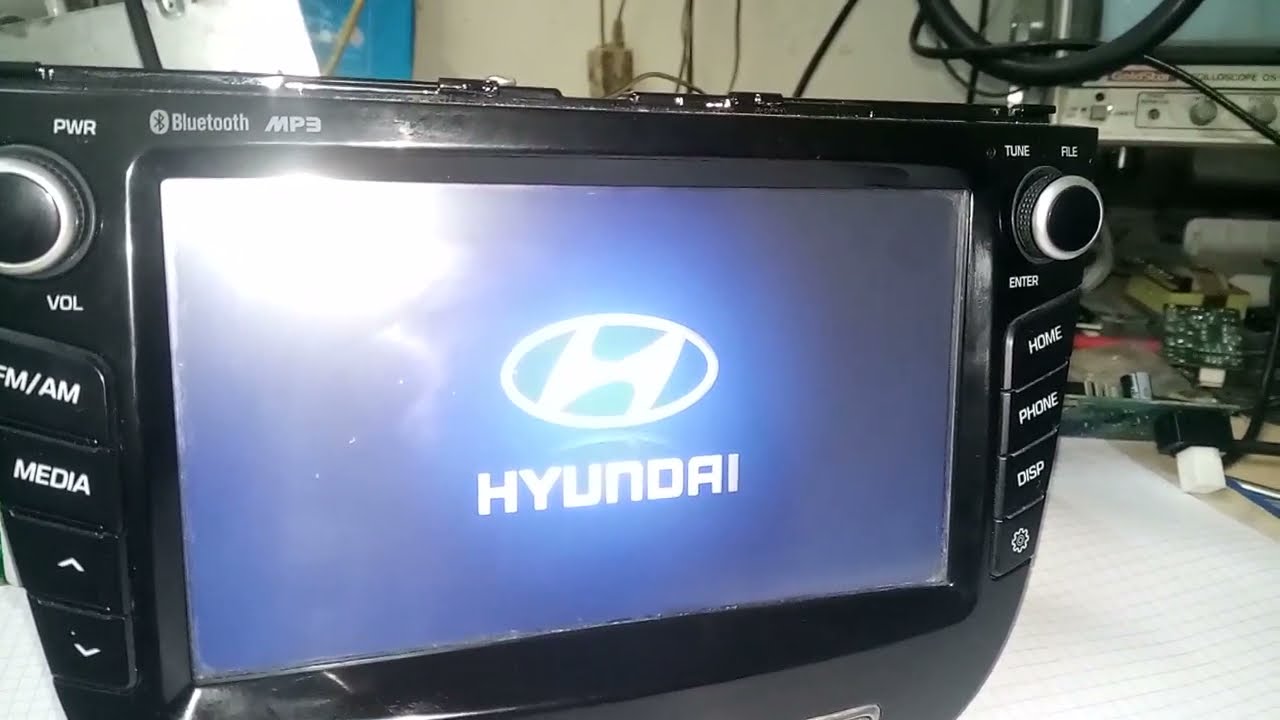autoradio accent rb 2019 bloqué sur logo screen Blank 0673652069