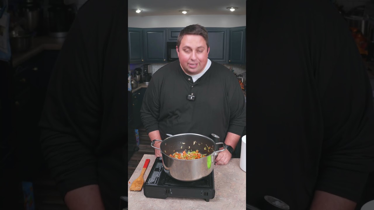 Cheeseburger soup! #holmescooking