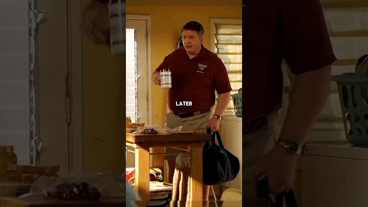 Young Sheldon | George's last moments with the family 