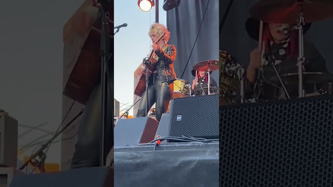 Samantha Fish “Don’t Let It Bring You Down” (Neil Young cover) @ International Jazz Festival