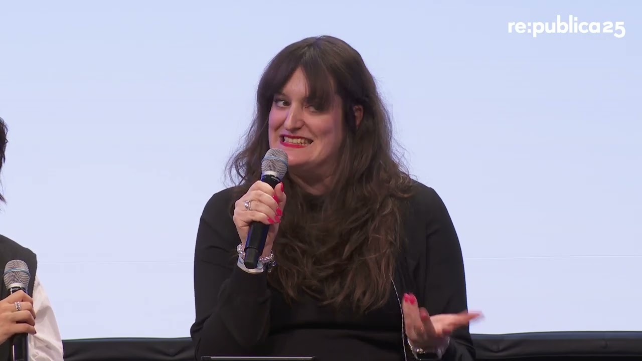 re:publica 25: Angriff auf die Demokratie: Wie schützen wir uns gegen Desinformationskampagnen?