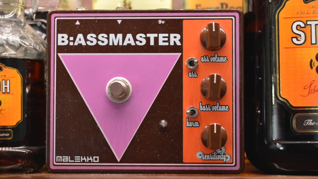 Malekko B:Assmaster on tha bass