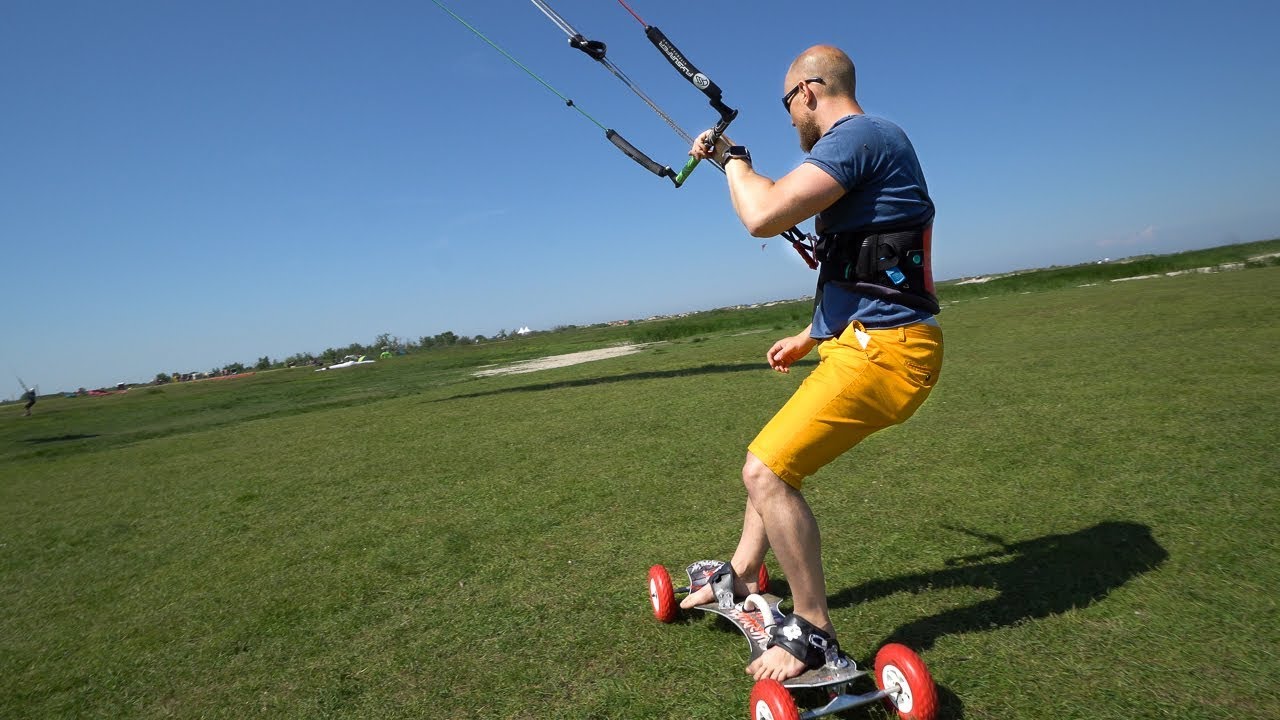 FLYSURFER SOUL PRAXISSCHULUNG AN LAND