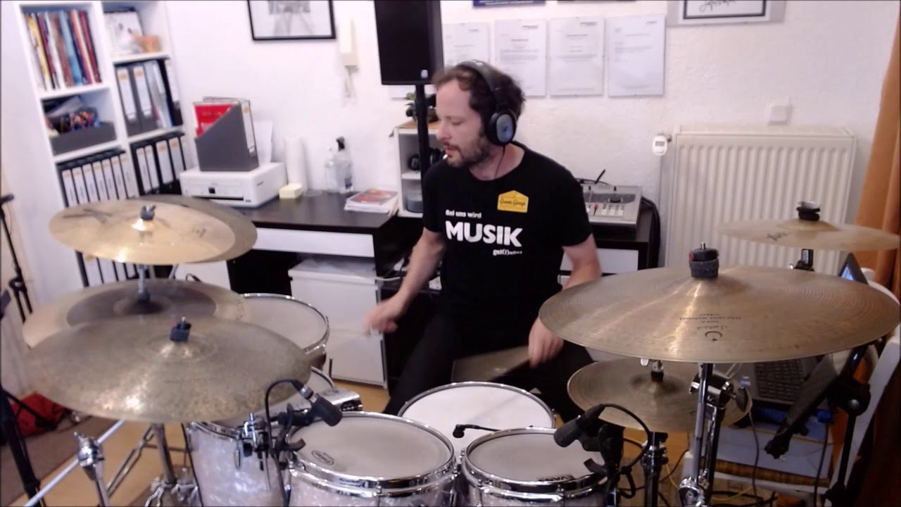 Up Tempo Blues, The Drumset Soloist, Play along