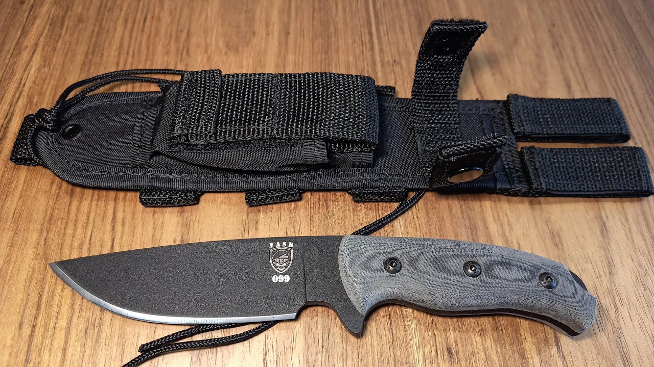 Faca Survivalist Scout do brasileiro Fabio Souza.