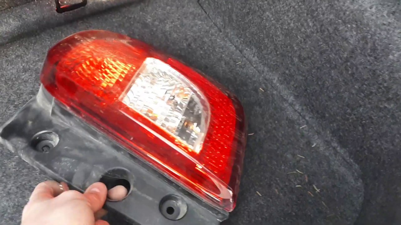 Nissan Micra K13 (March) rear bumper removal installation