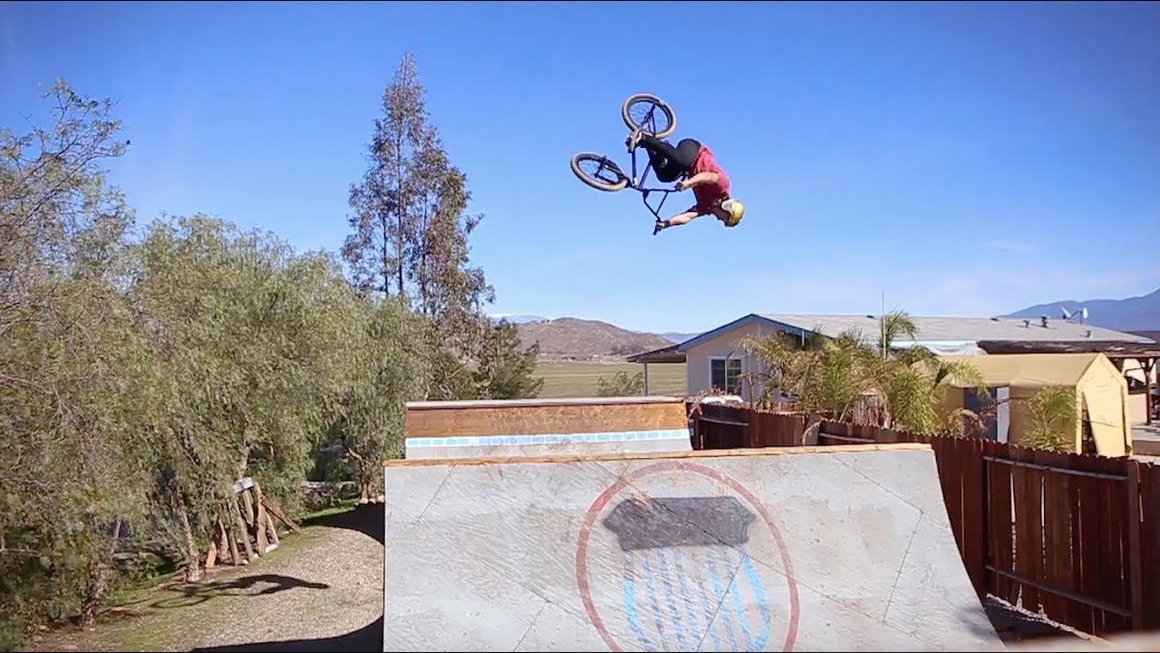 Larry Edgar Aire Bike Check - Flybikes