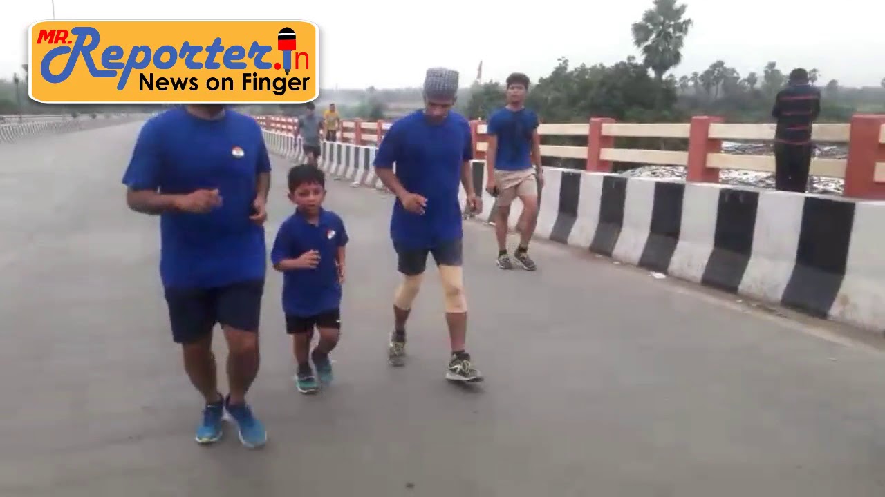 Vadodara police organised 10km awareness run for kids on 72nd Independence Day