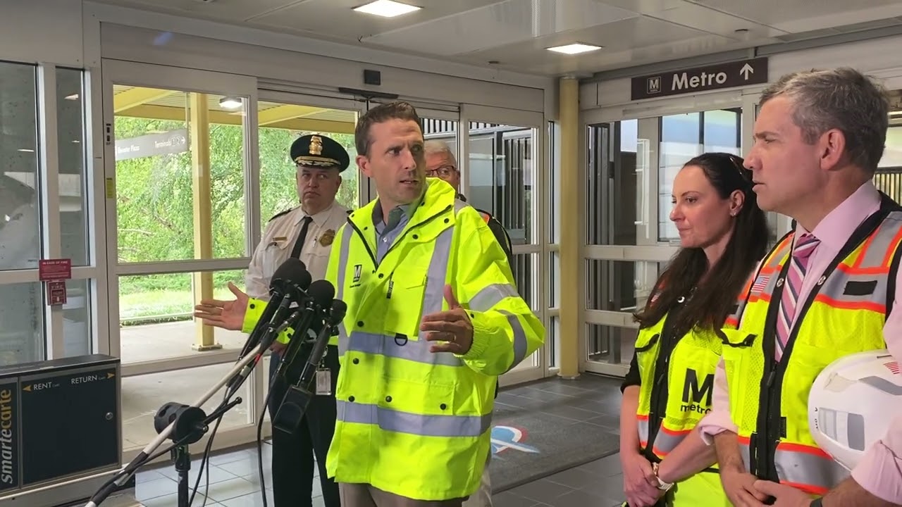 Press Conference | Metrorail Blue Line Train Derailment | Sept. 29