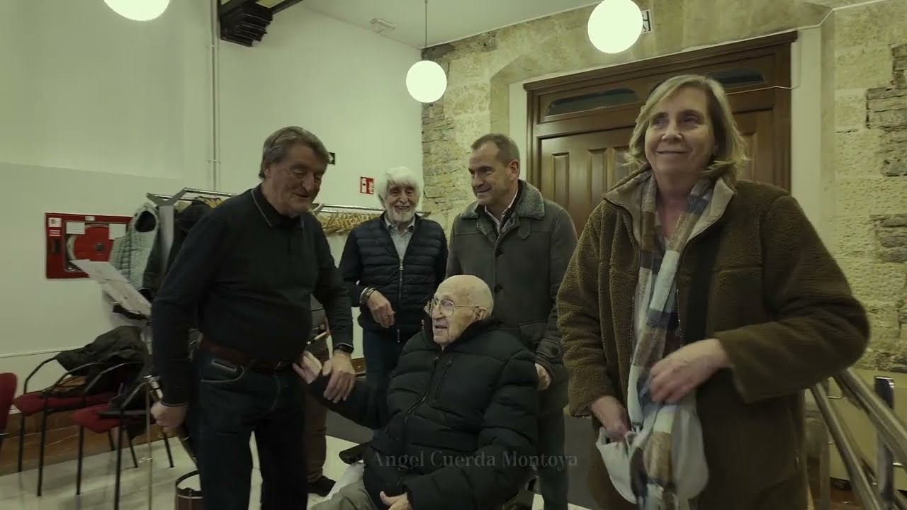 Presentación de la revista de Celedones de Oro Urrezko nº 18