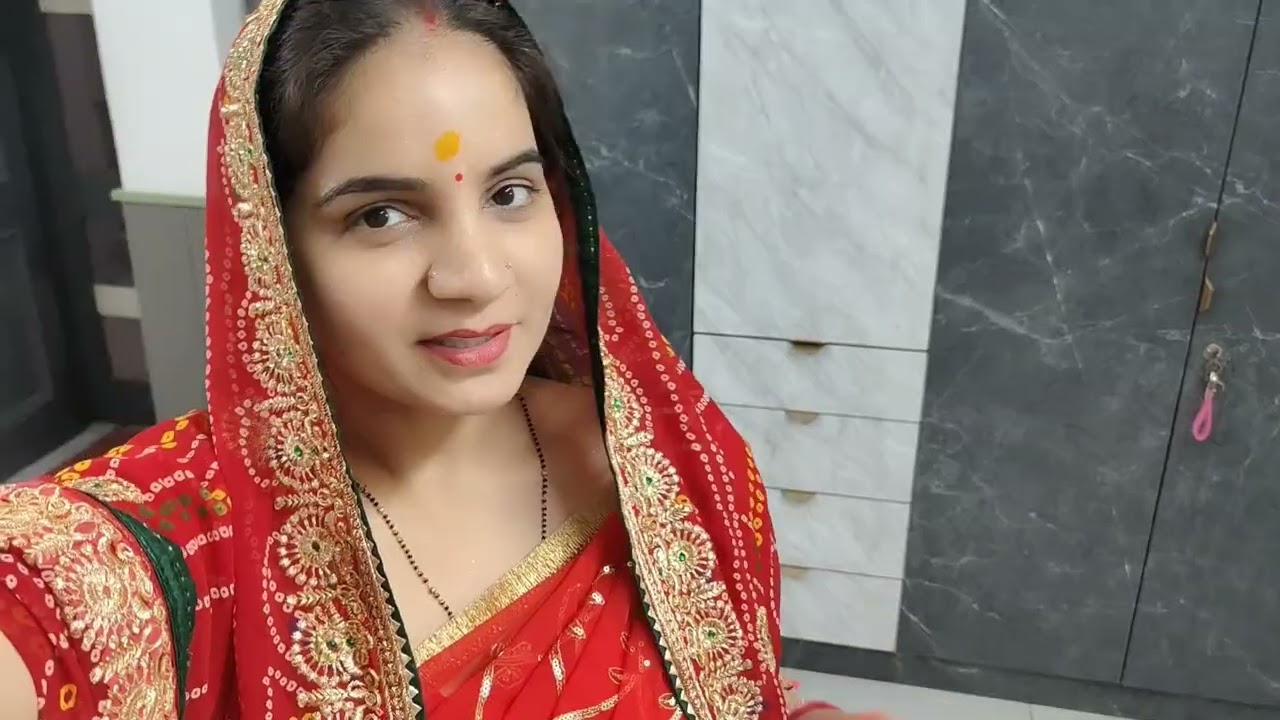 सभी साथ में होली की पूजा करने गए✨होली पर घर में कौन आया🫰#familyvlog #dailyvlog 