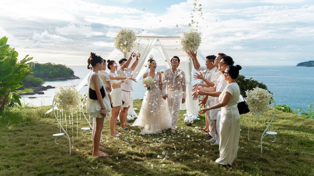 Cliff Wedding in Phuket – Breathtaking Ocean View Ceremony in Thailand