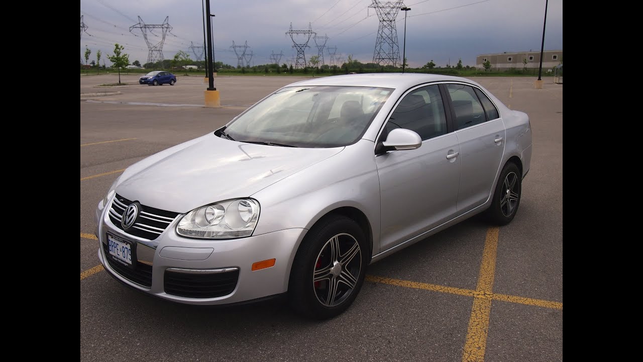 2010 Volkswagen Jetta (Exterior/Interior)