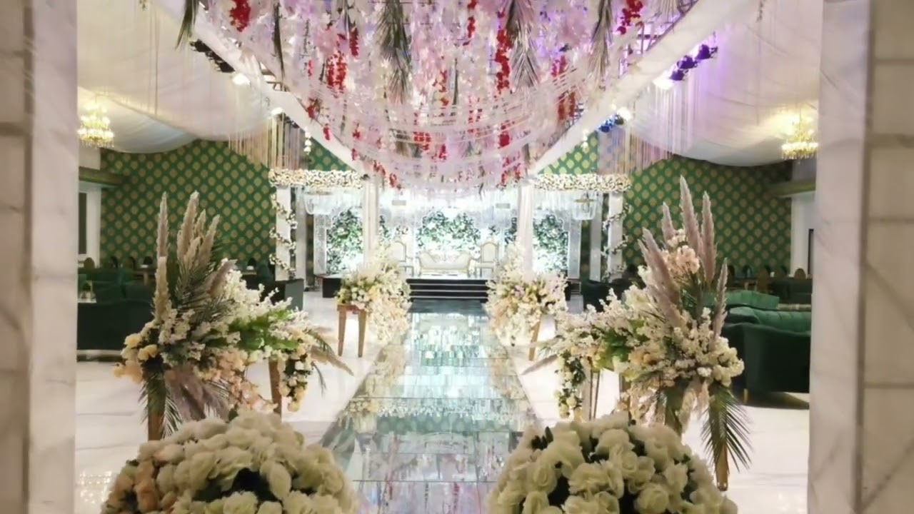LILLA MARQUE OF GUJRAT