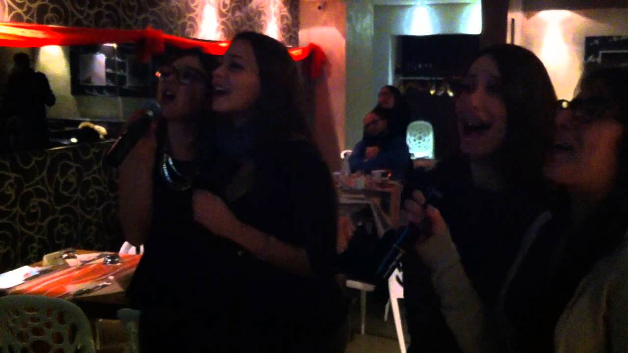 Karaoke Christmas Party Light Caf&egrave;
