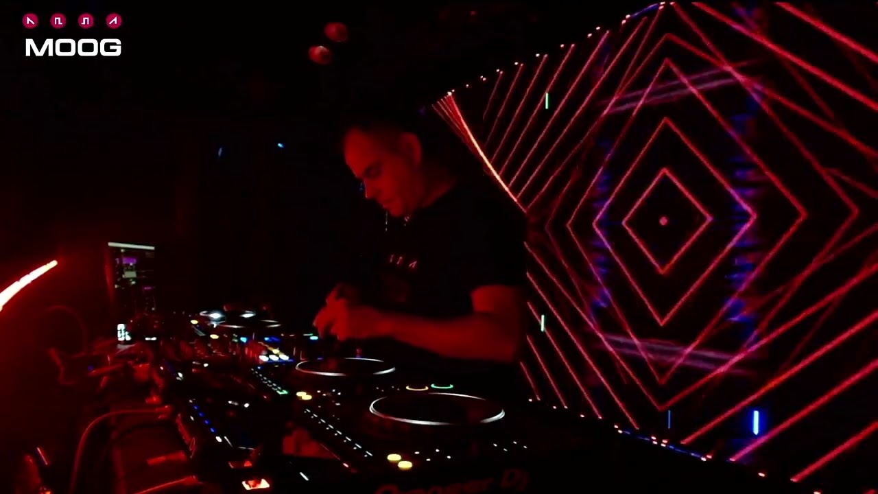 javi Gon@Moog (23&middot;8&middot;2025) Warm Up