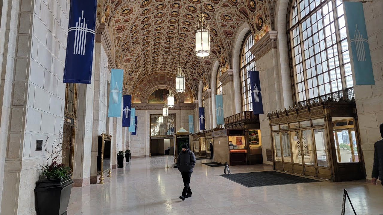 Exploring Downtown Cleveland's Tower City Center Shopping and Food Court in 2024