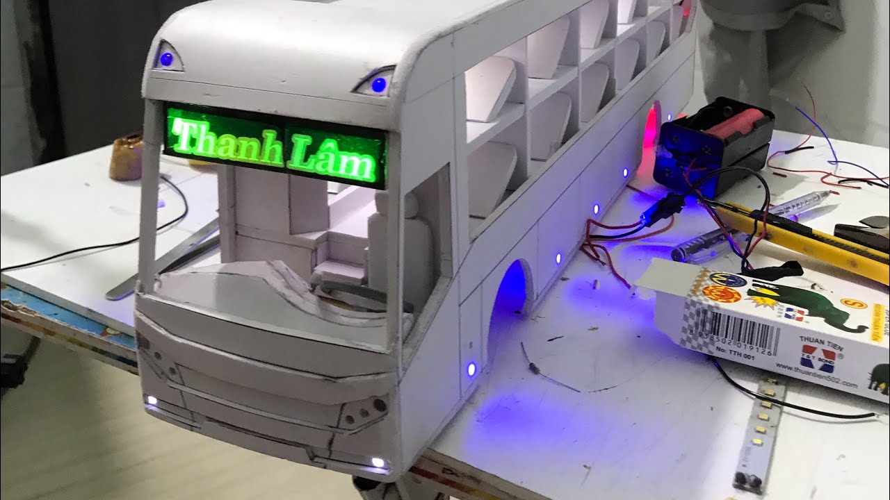 Mô Hình xe khách thaco mobihome 2023