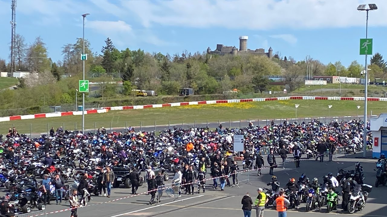 Anlassen Nurburgring 2025 Motorrad-Gottesdienst